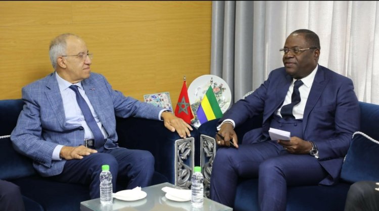 Le Président de l’Université Mohammed V-Rabat reçoit le Ministre Gabonais de l'Enseignement supérieur, de la Recherche scientifique et du transfert des technologies