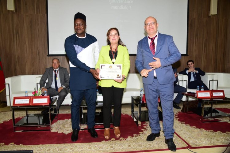 مؤسسة الجائزة الإفريقية تكرم كفاءات من جامعة محمد الخامس بالرباط