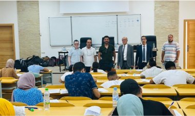 التلاميذ الحاصلون على الباك بأكاديمية جهة فاس مكناس يجتازون مباراة الولوج للمدرسة الوطنية للتجارة والتسيير بفاس في ظروف تنظيمية جيدة