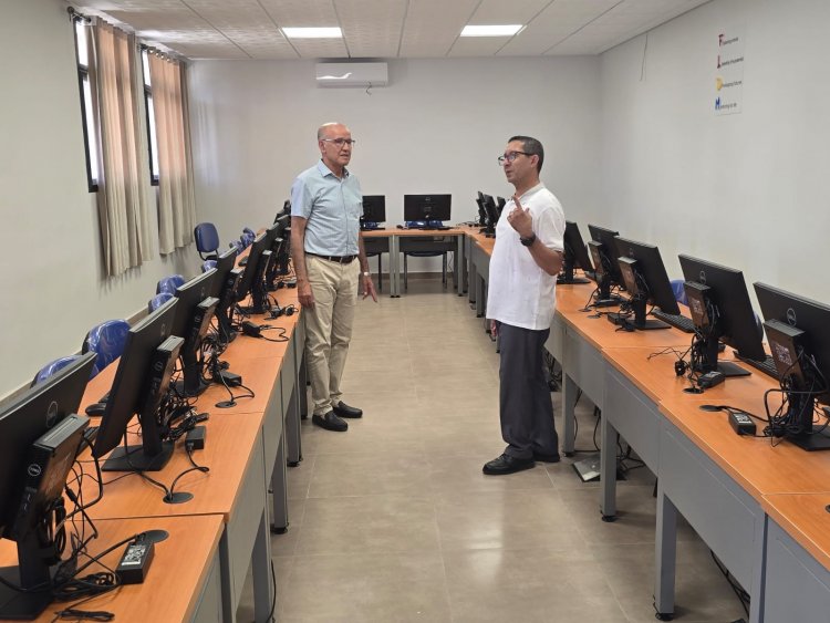 كلية الآداب والعلوم الإنسانية ظهر المهراز تستبق الدخول الجامعي بتجهيزات ذكية واستراتيجية تواصلية مبتكرة